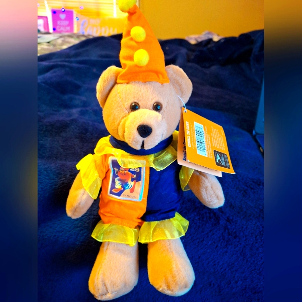 NWT USPS Kendall The Clown Collectible Bear 2005 Edition